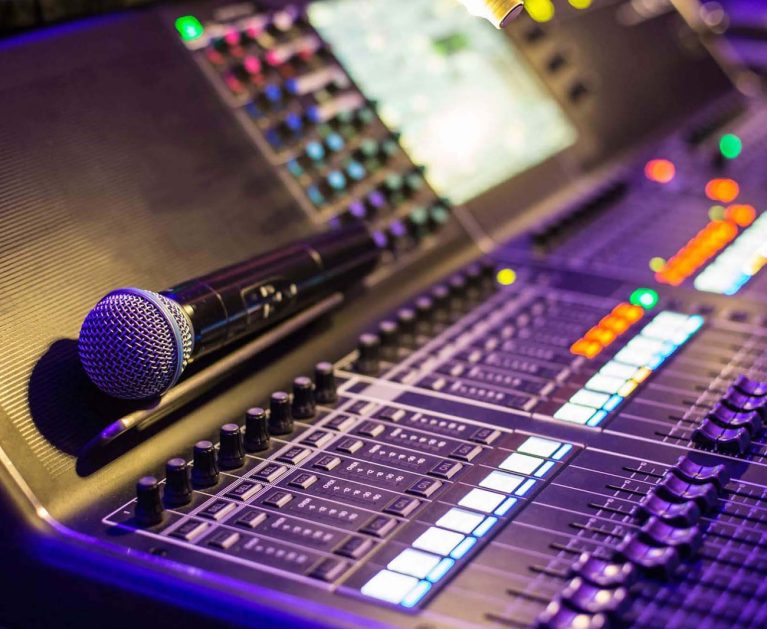 audio-video-1373340339